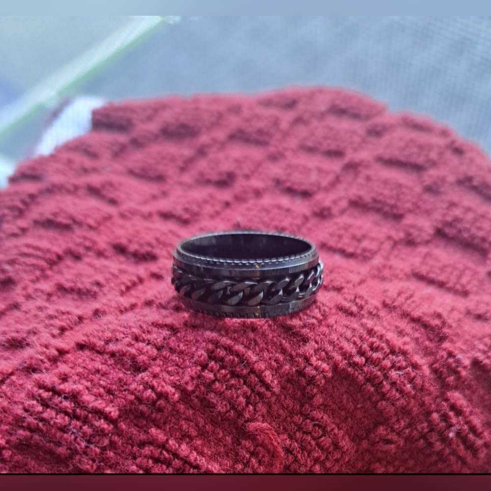 New, Classic black wedding band men's size 8 jewelry - Picture 4 of 9